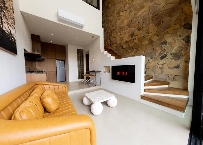 Slim Summer House - Bingin, Villa *